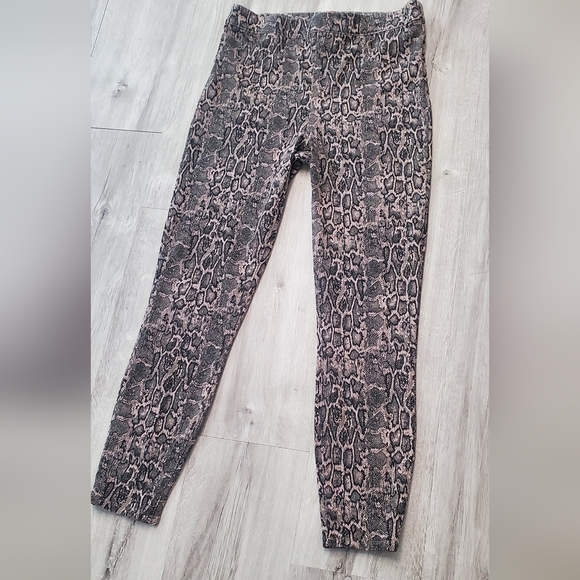 Spanx Ankle Leggings Jegging Taupe Snakeskin Style# 20018R Size Large Snake Skin - Picture 6 of 10